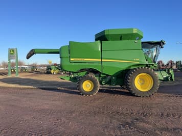 Main image John Deere S760